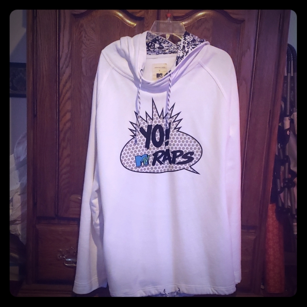 American eagle 3x MTV hoodie